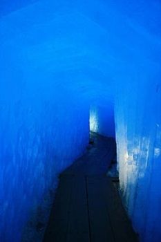 l'intérieur du glacier du Rhône