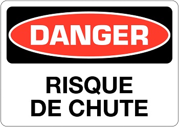 un panneau marqué danger, risque de chute