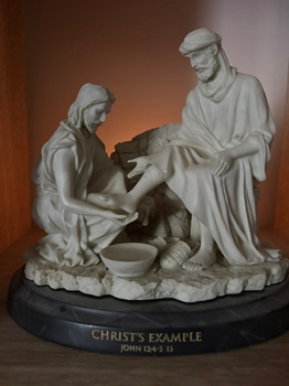 Jésus lave les pieds d’un disciple